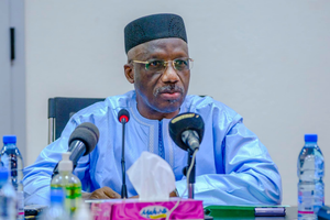 LE GÉNÉRAL YAMOUSSA CAMARA ABORDANT LA QUESTION DU RETOUR DÉFINITIF DE LA PAIX AU MALI